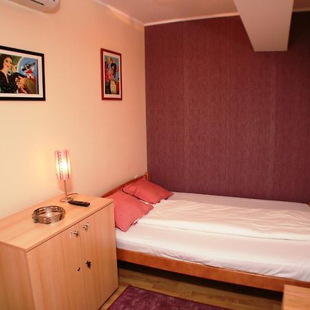 Hostel Jasmin Белград Екстер'єр фото
